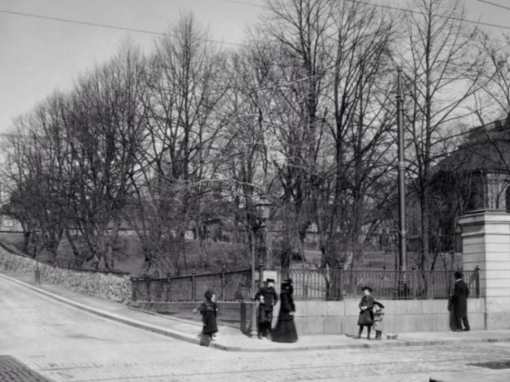 Vad gör Parmmätargatan till en gata av historiska mått?